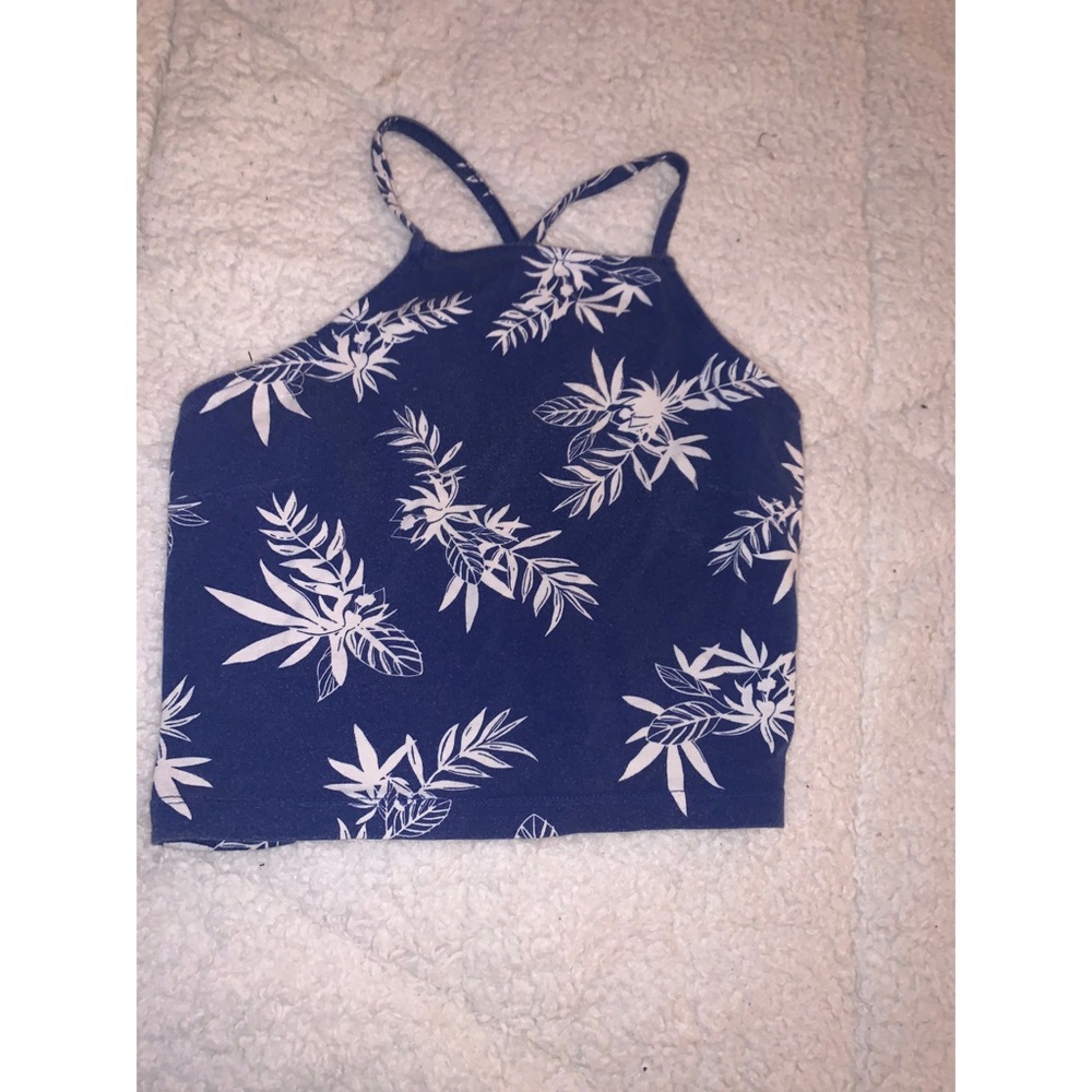 Cute, summertime crop top